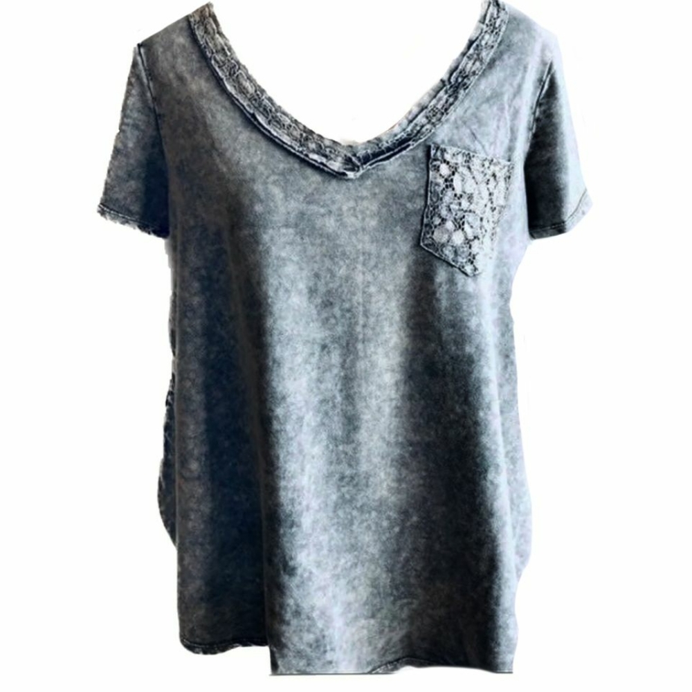 🎀 Aratta the silent journey grey lace back top M